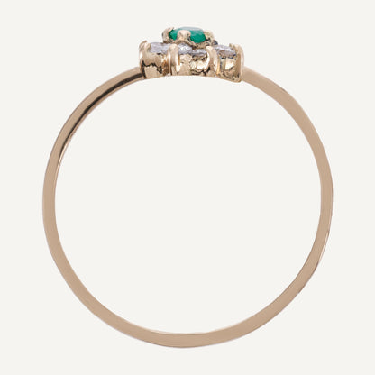 ANILLO FLOR ESMERALDA Y DIAMANTES EN ORO AMARILLO 18K