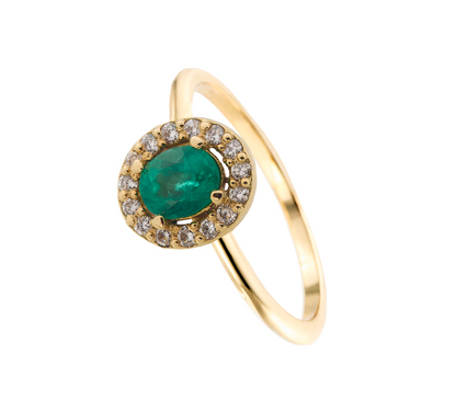 ANILLO ESMERALDA OVALADA Y HALO DIAMANTES